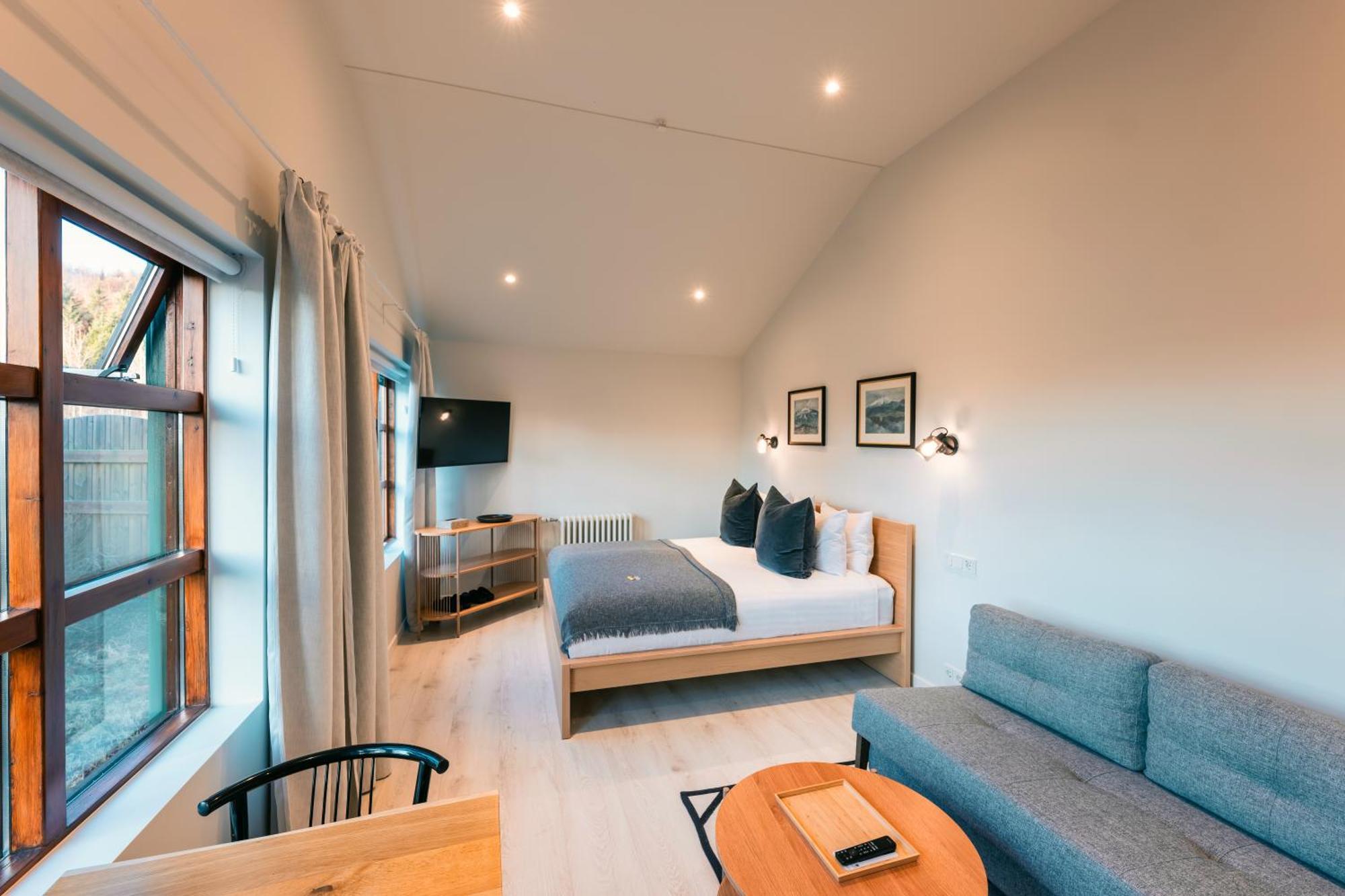 Garthur Stay Inn & Secret Lagoon Included! ฟลูดีร์ ภายนอก รูปภาพ